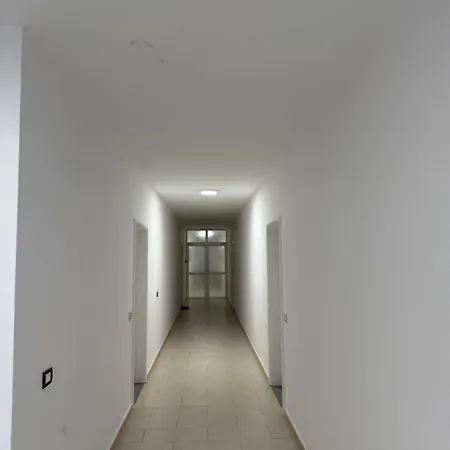 Em Apartments Durres Exterior photo